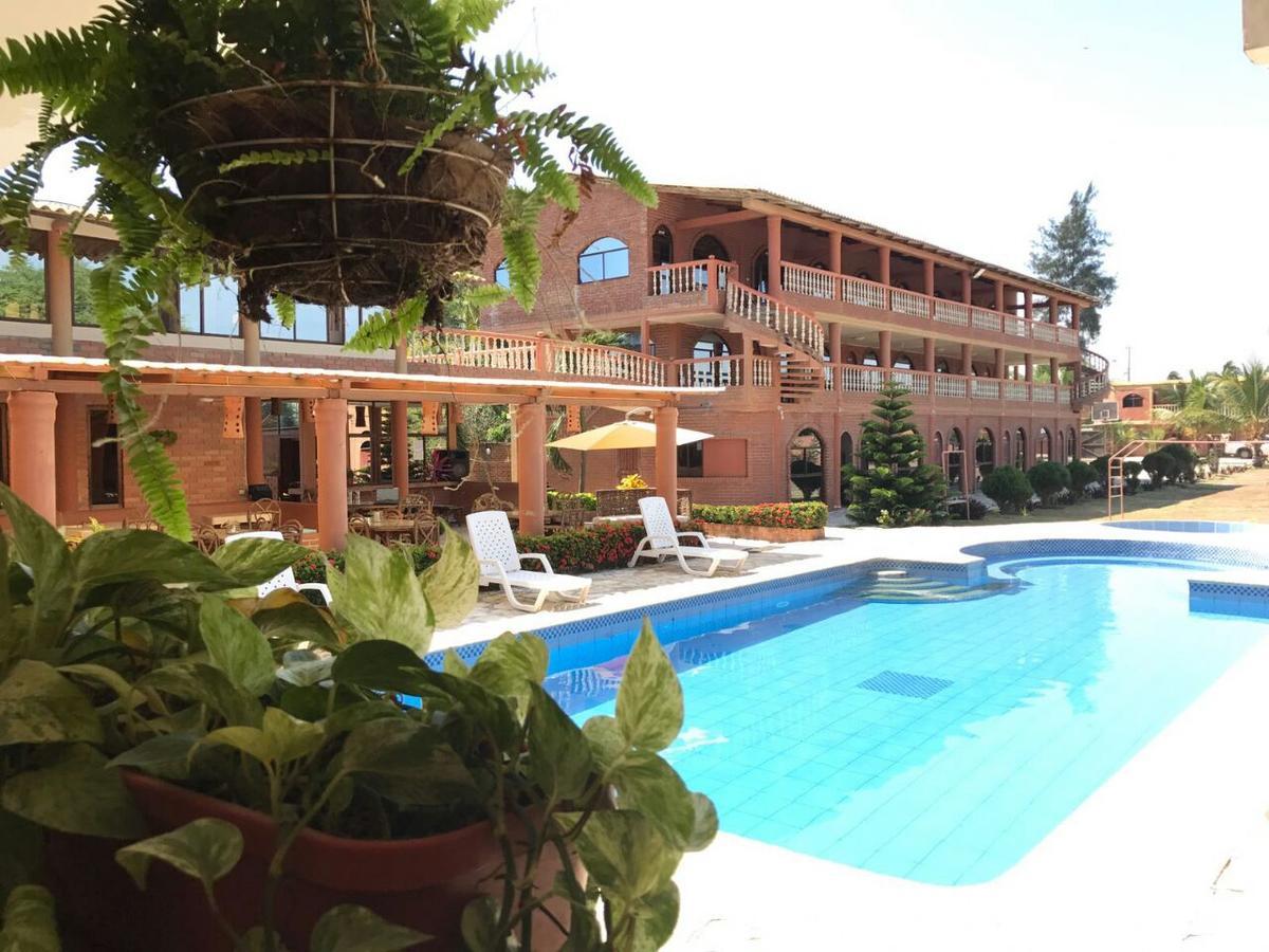 Suite Hotel Romanos Playas Exterior foto